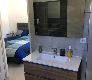 Ville-di-Pietrabugno Apartment | Appartement moderne à Bastia de 57 m² avec vue mer exclusive