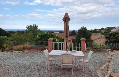 Borgo Apartment | Appartement vue mer avec jardin