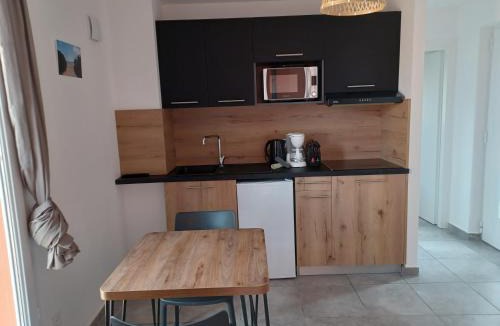 Lecci Apartment | Appt 99 "A Machja"
