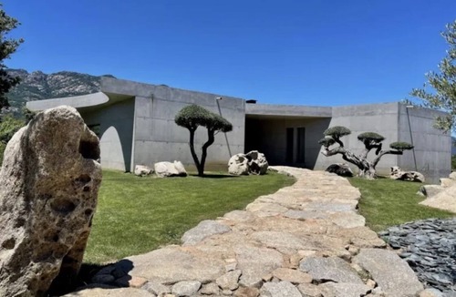 Sotta Villa | ARCHITECT-DESIGNED VILLA WITH POOL