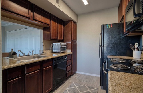 Scottsdale Estates Five Condo | Arizona Sunsets, Golf Property, Old Town Scottsdale