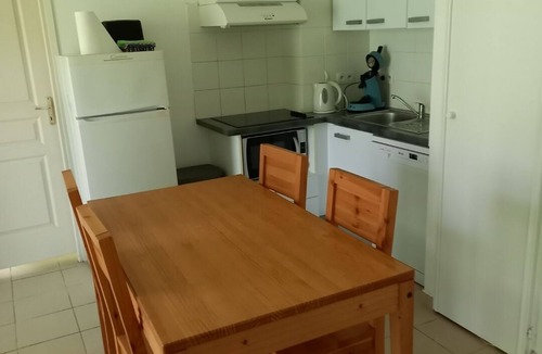 Poggio-Mezzana Apartment | At the end of the garden, the pine forest and the beach