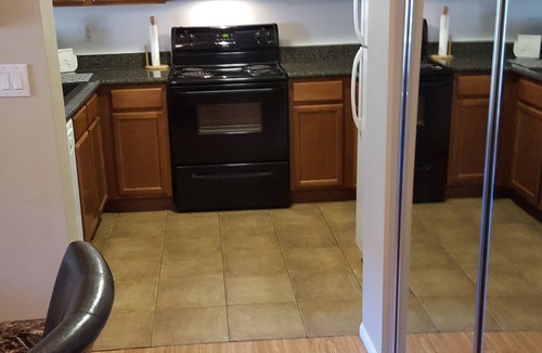South Shores Condo | At The Footsteps Of Summerlin, 3 Br., 2 Ba. Comfortable Convenient Condo