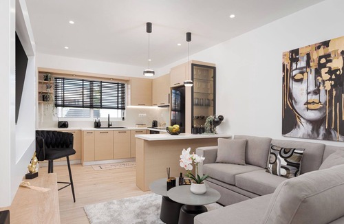Spata-Artemida Apartment | Aura Airport Suite, Bill & John Villas