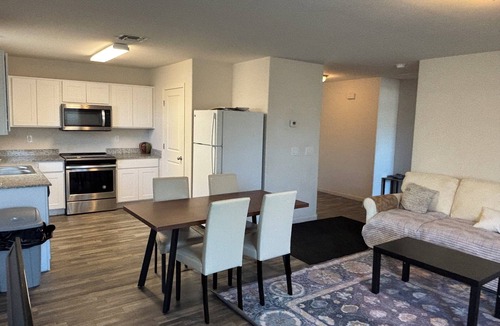 Kingman House | Awesome 3-bedroom house with AC in pleasant Kingman