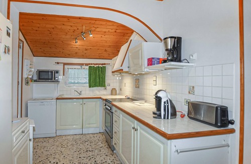 Moriani-Plage House | Awesome home in Moriani plage with outdoor swimming pool