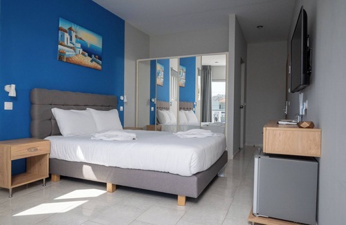 Theologos Hotel | Ayit Hotel