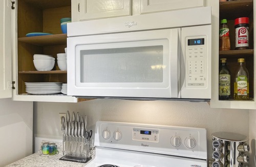 Mesa Grande Condo | AZ Sunset-PRIME location-Tempe-Mesa-Phoenix-Close to Freeways- King Bed!