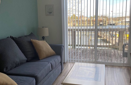 Solomons Villa | Back Creek Villa Open Deck Solomons Island Maryland