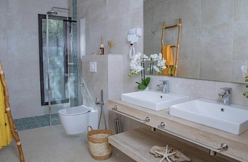Baghera Villa | Bagheera Village Naturiste, Villa Marina 3 Chambres