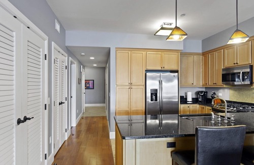 Sandpoint Condo | Balcony, Beach & Bliss- Seasons at Sandpoint