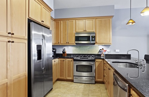 Sandpoint Condo | Balcony, Beach & Bliss- Seasons at Sandpoint