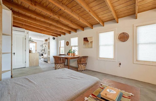 Barrio Viejo Apartment | Barrio Retreat - Historic 1900 Studio Adobe Downtown