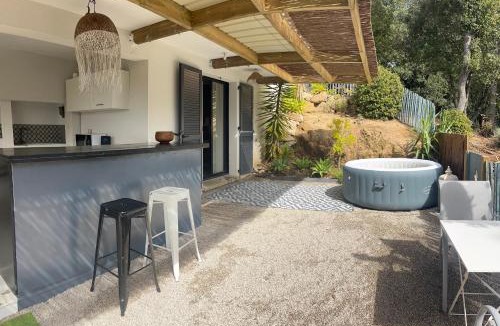 Alata Apartment | Bas de Villa indépendant San Benedetto
