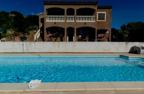 Coti-Chiavari Apartment | Bas de villa vue mer & piscine