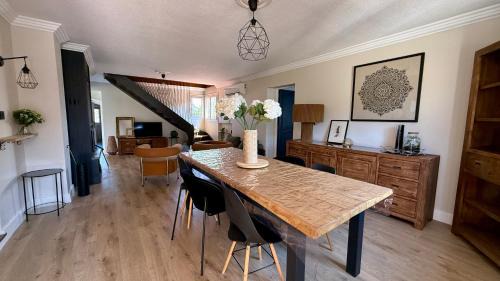 Bastia Apartment | Bastia - Very spacious 130m2 Villa Top Apartment with Garden, 2 AC Bedrooms, Near Port, City Center, and Beaches in Bastia"