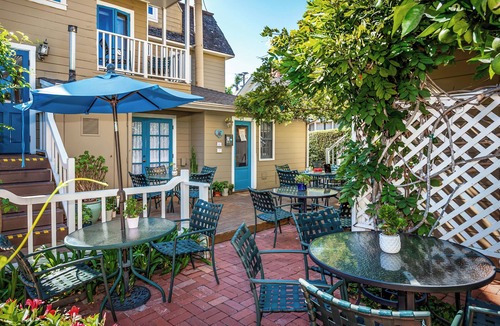 Oak Park Bed & Breakfast | Bath Street Inn B & B, Santa Barbara