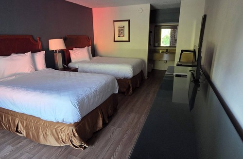 Walterboro Hotel | Baymont by Wyndham Walterboro