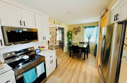Bayview House | Bayview Beacon, 2-Bedroom Home, Walk to the Beach
