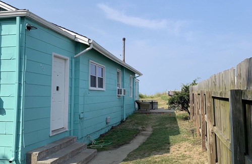 Willoughby Spit Cottage | Beachfront Cottage Best Location In Ocean View! 2 Bedroom Cottage by RedAwning