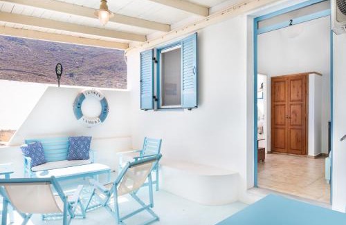 Patmos House | Beachfront Lampis Dolphin 2