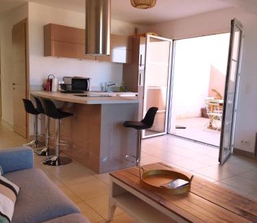 Erbalunga Apartment | Beau T2 au calme à deux pas du port d'Erbalunga