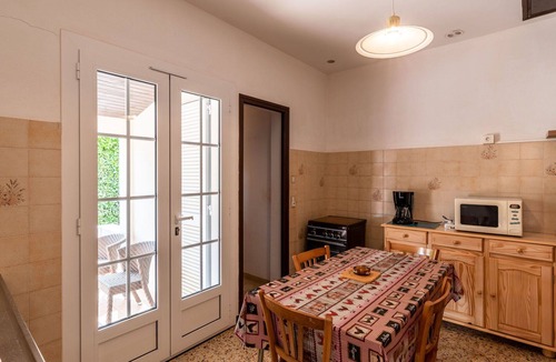Santa-Lucia-di-Moriani House | Beautiful apartment in villa for 6 guests with A/C, WIFI, TV, terrace and pets allowed