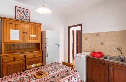 Santa-Lucia-di-Moriani House | Beautiful apartment in villa for 6 guests with A/C, WIFI, TV, terrace and pets allowed