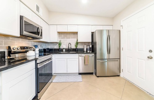 Palo Verde House | Beautiful 2-bedroom townhome with AC in sunny Tucson