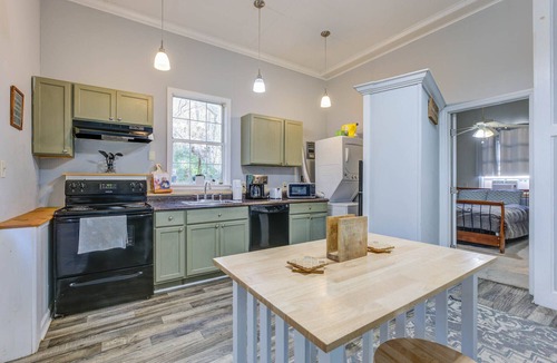 Lincolnville Cottage | Beautiful 2 Bedroom Cottage