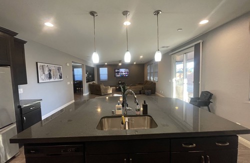 Silverado Ranch House | Beautiful 5 Bed, 4 Bath home, 9mi from the strip,6mi from airport with RVparking