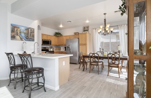 Sierra Montana House | Beautiful 5-bedroom home in Surprise with big backyard close to spring training
