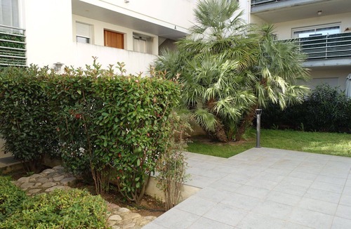Porto-Vecchio Apartment | Beautiful apartment for 6 people with WIFI, A/C, TV and terrace