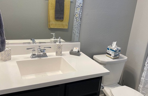 San Tan Valley House | Beautiful attached clean Casita with a separate entrance -No animals allowed