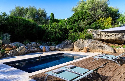Corbara Villa | Beautiful Contemporary Villa with Spacious Rooms and Stunning Sea Views
