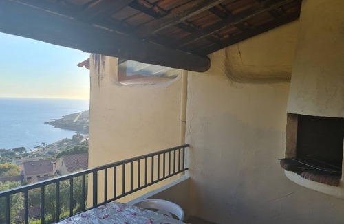 Casaglione Apartment | Beautiful duplex apartment for 4 people in Tiuccia
