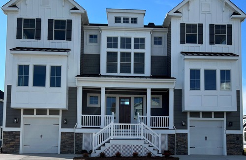 Long Neck House | Beautiful Family Vacation Home. The Peninsula - Exclusive 5 Star Gated Community
