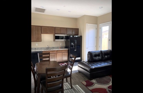 Buckeye House | Beautiful Guest suite