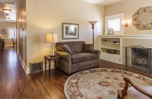 Nob Hill Cottage | Beautiful, Historic Home In Central Arizona Mountain Community