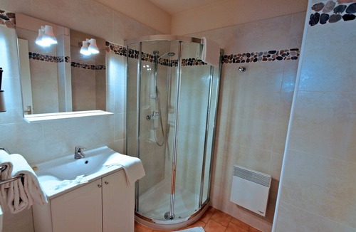 L'Ile-Rousse Resort | Beautiful holiday complex by the sea, veranda or balcony, M2