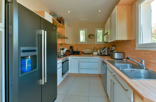 Isolella House | Beautiful holiday home with terrace