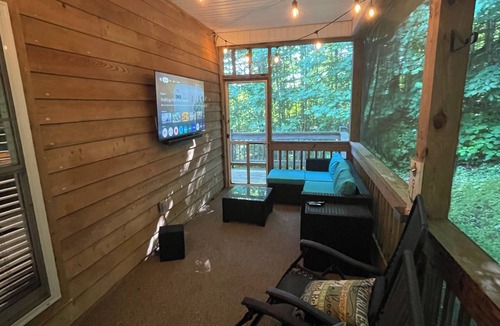 Sloans Valley House | Beautiful home in Lake Cumberland Resort