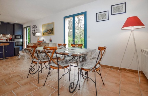 Nessa House | Beautiful home in Nessa