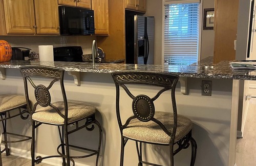 Vass Condo | Beautiful Lakeside Condo/The Maples Golf Course On Site/Golf Haven/Near Pinehurst & Southern Pines/40 Golf courses minutes awaySleeps 9