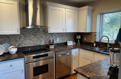 Isle of Palms House | Beautiful Marsh & Golf view. Walking distance to the beach & Conference Center.