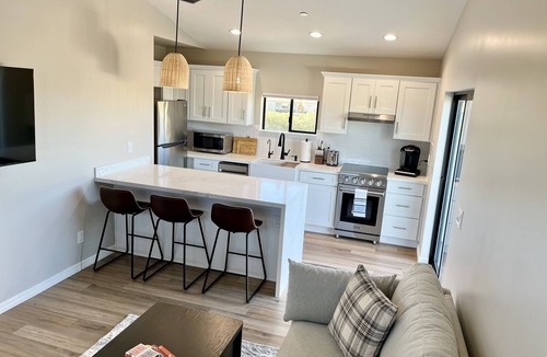 Central Scottsdale House | Beautiful NEW Rental in Scottsdale - Private - On Over an Acre Property!