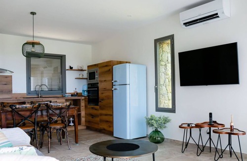 Farinole House | Beautiful private villa for 3 people with private pool, WIFI, A/C, TV, patio and parking