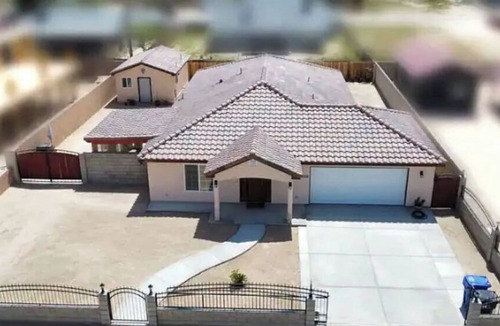 California City House | Beautiful quiet luxurious home with an amazing Desert view.