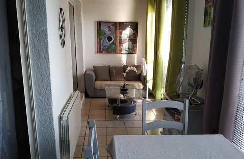 Prunete Apartment | Beautiful seafront apartment overlooking Monte Christo Island