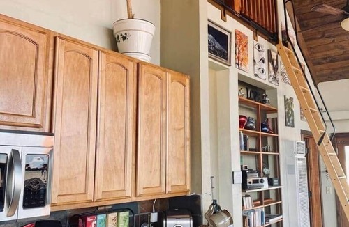 Flagstaff House | Beautiful Views! Home near Grand Canyon, Flagstaff